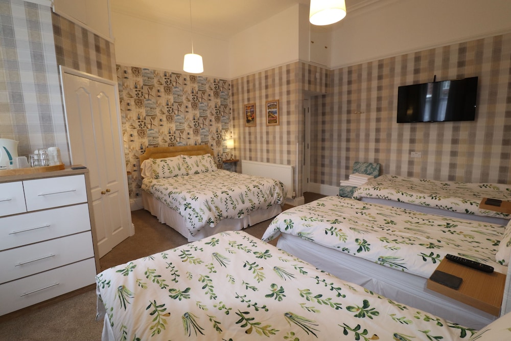 Family Room (Sleep 5) photo 1