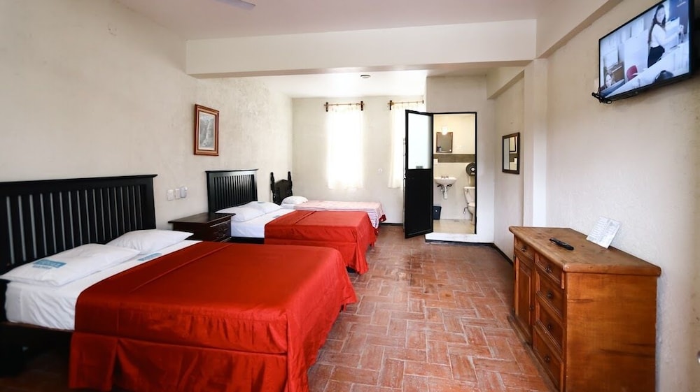 Standard Triple Room, 1 Bedroom photo 1