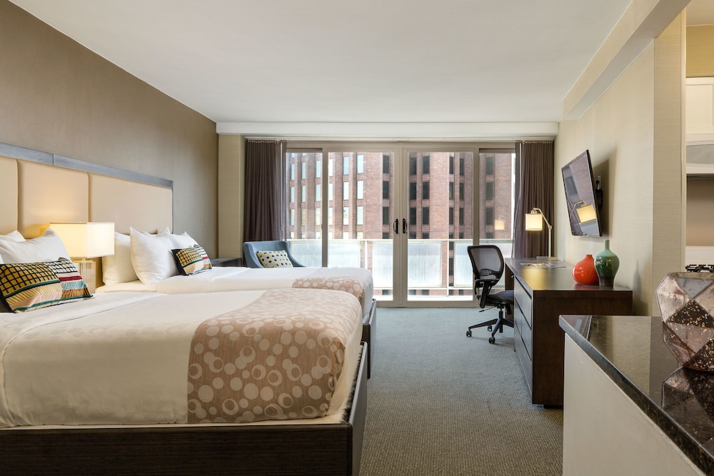Studio Suite, 2 Double Beds - Photo 5