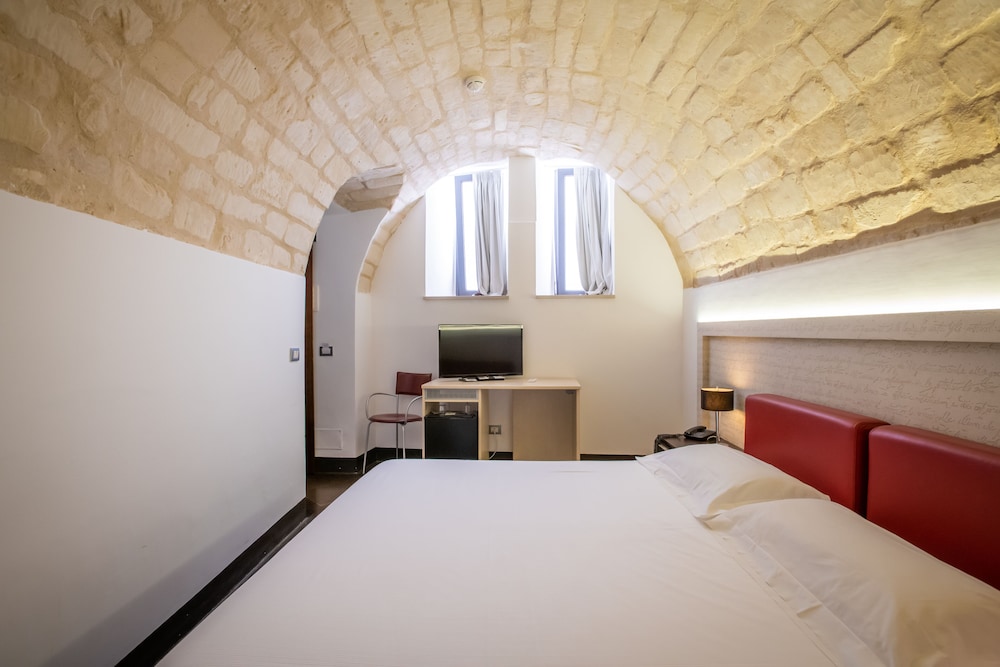 Classic Room - Photo 2