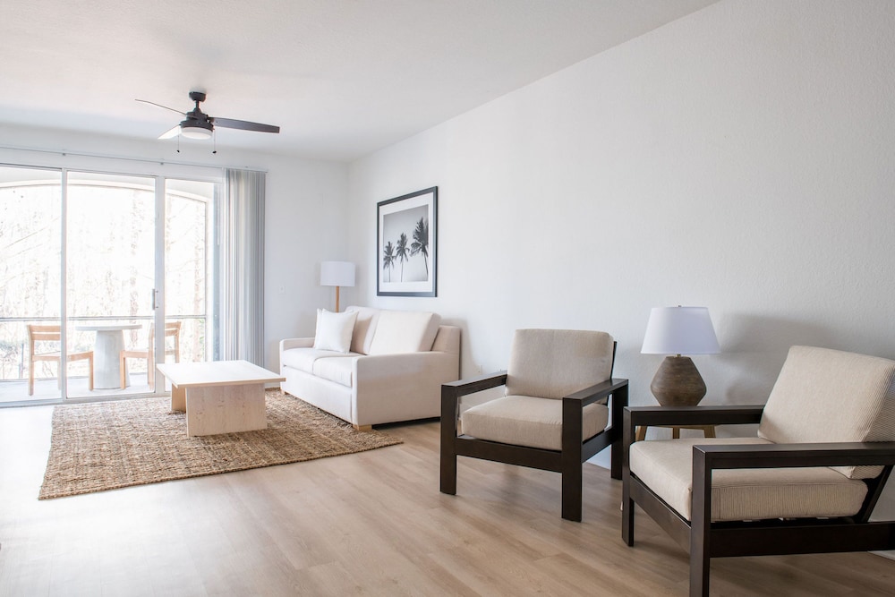 Family Apartment, 3 Bedrooms, Pool Access (Self Check-in with Virtual Front Desk) photo 1