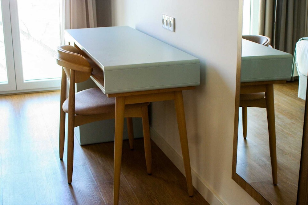 Standard Twin Room - Photo 7