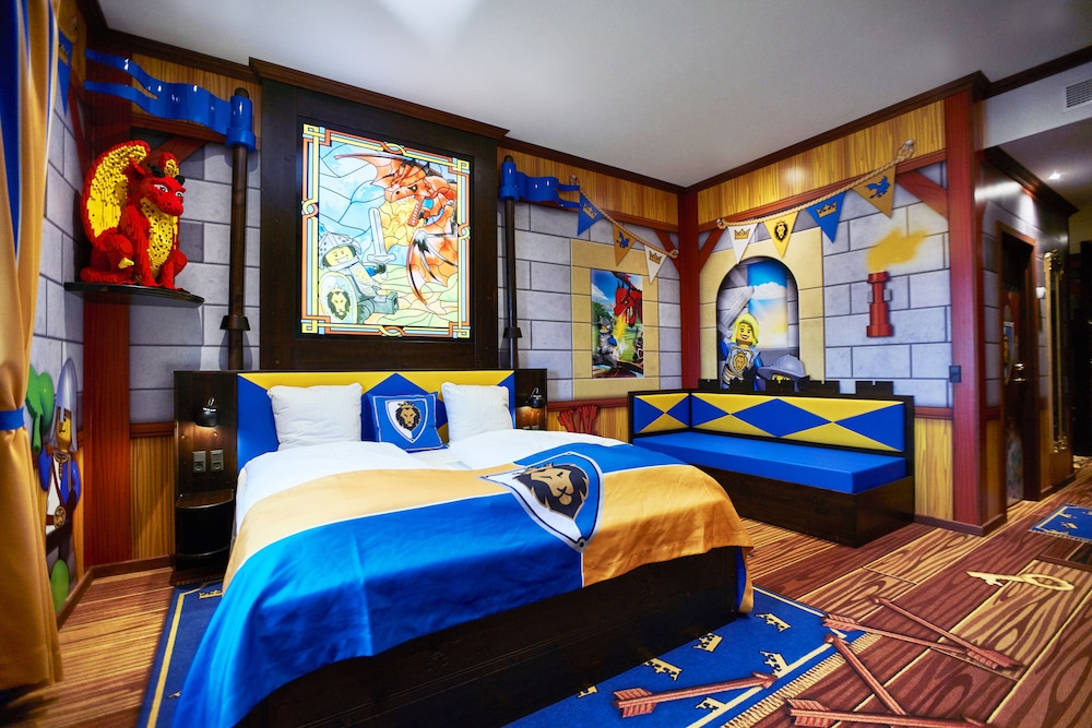 Superior Dragon Knight's Room photo 1