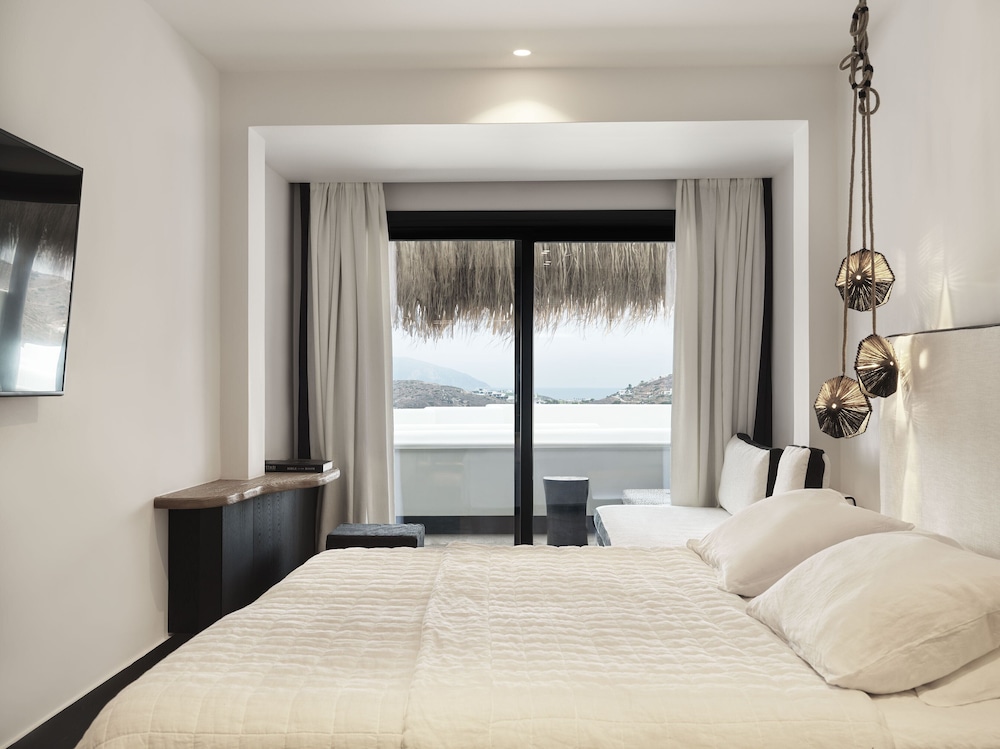 Suite, Sea View (Design) - Photo 1