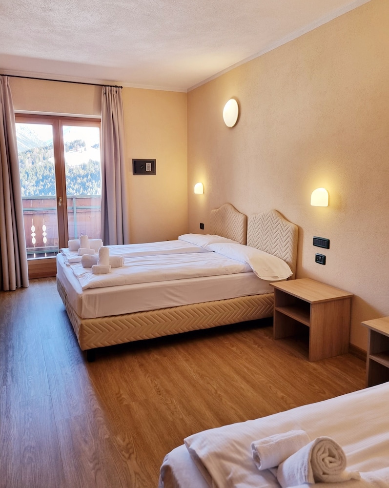 Classic Triple Room, Mountain View