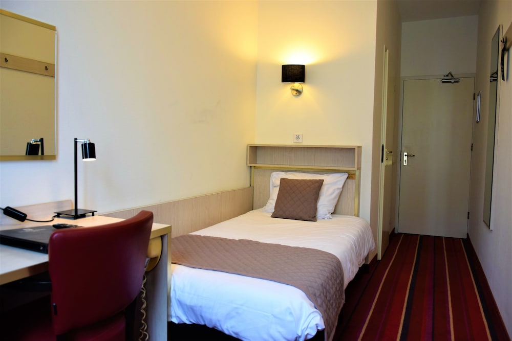 Single Room, 1 Twin Bed, Garden View photo 3