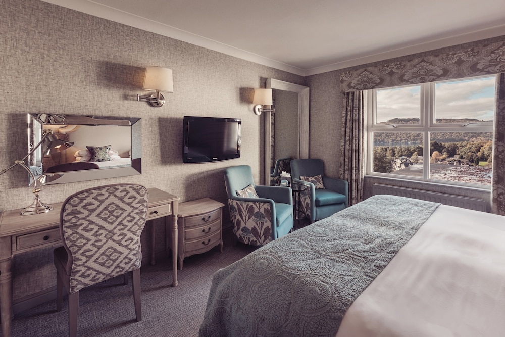 Classic Room, 1 King Bed, Mountain View photo 2