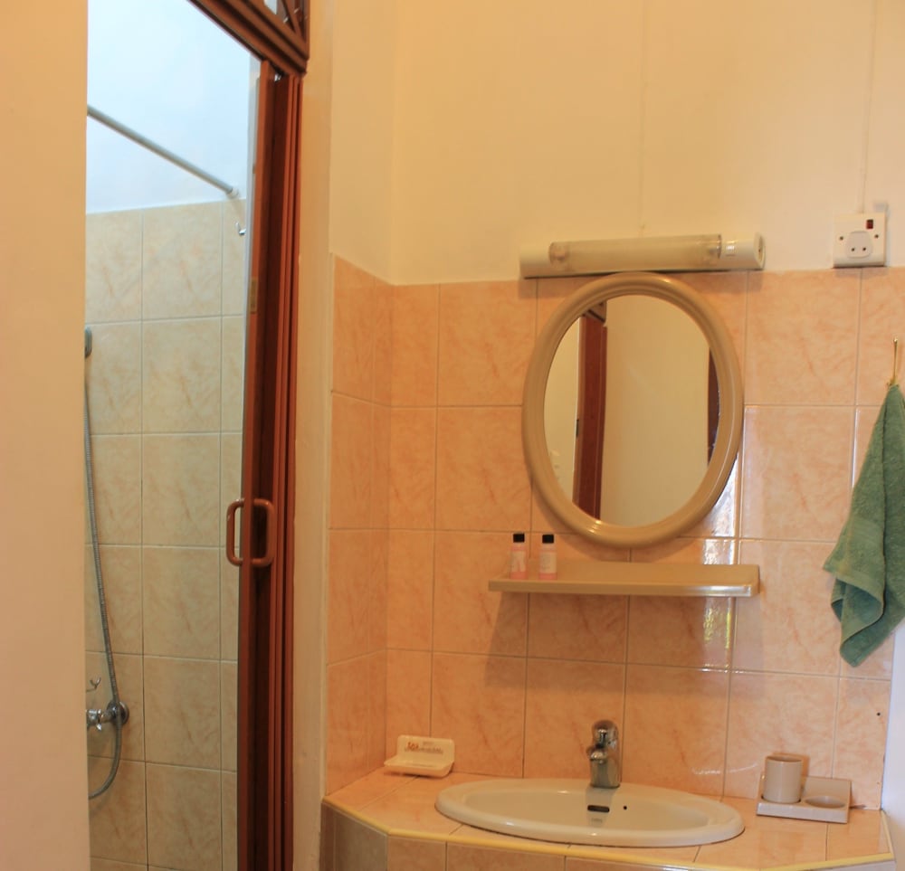 Standard Double Room, 1 Double Bed photo 3