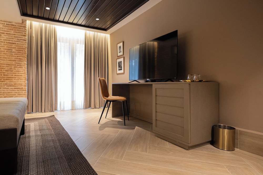 Deluxe Double Room, Mountain View photo 3