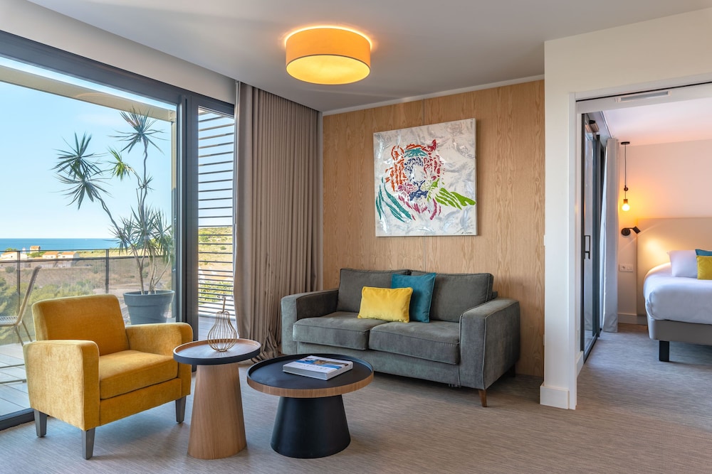 Deluxe Suite, Balcony, Sea View photo 1
