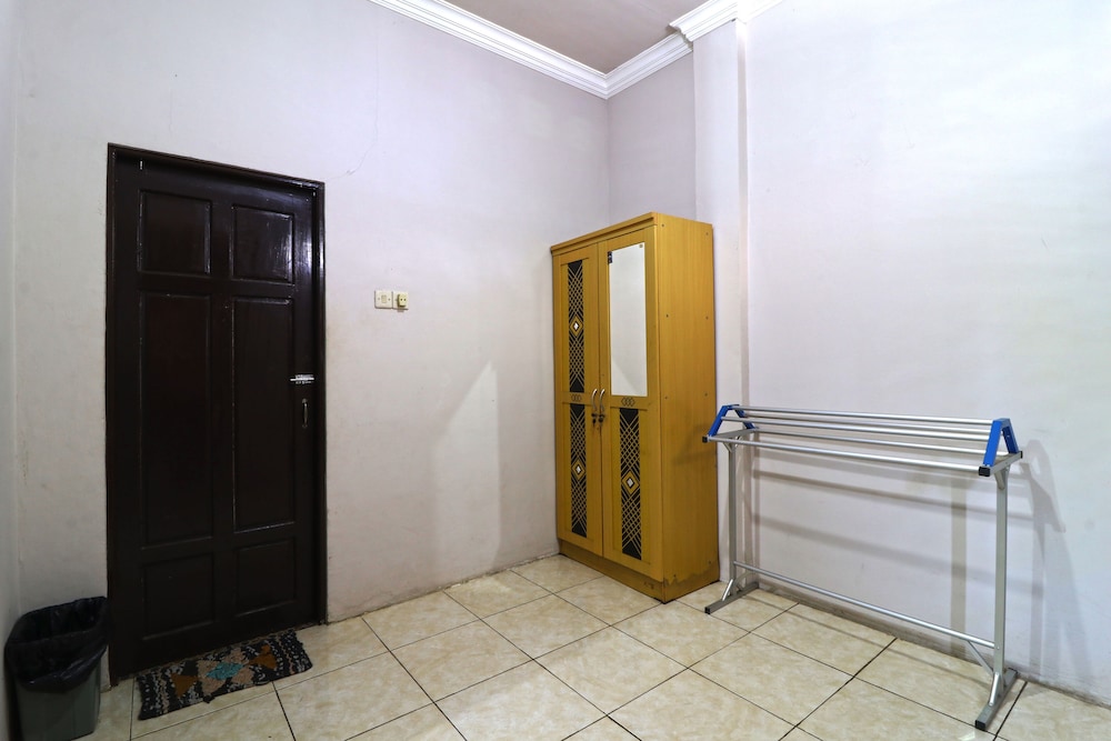Family Room photo 3