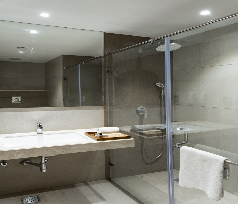 Deluxe Double Room - Photo 2