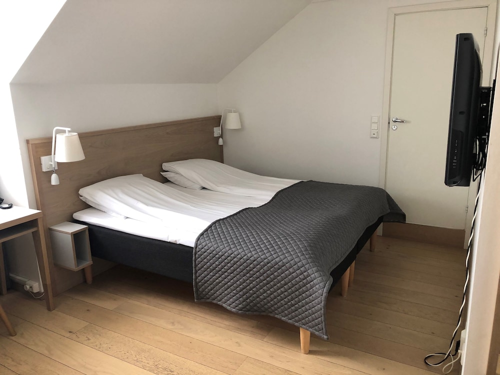 Basic Double Room - Photo 2