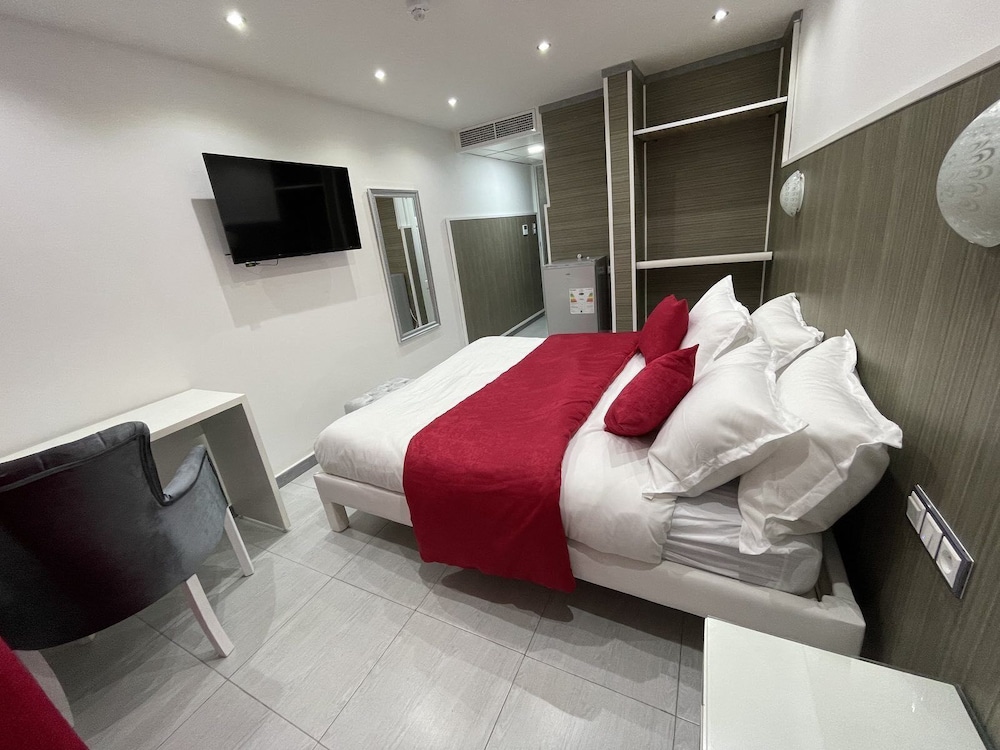 Comfort Double Room, Multiple Bedrooms, Non Smoking, City View photo 2