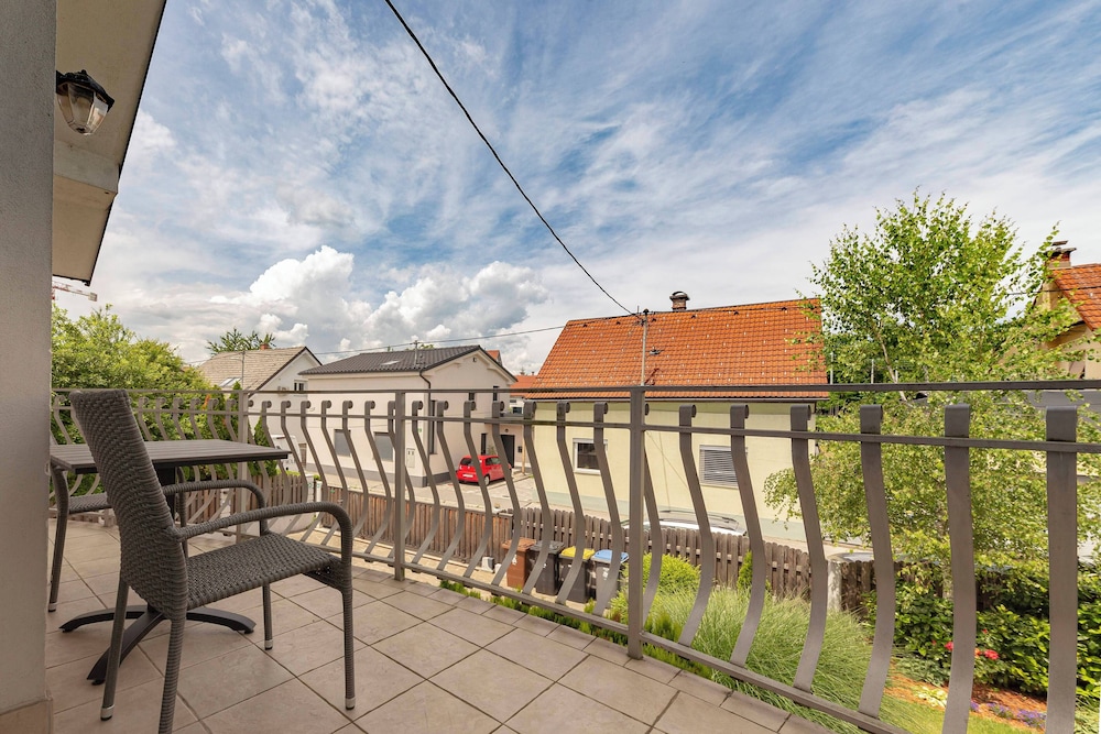 Superior Apartment, Balcony, Garden View photo 1