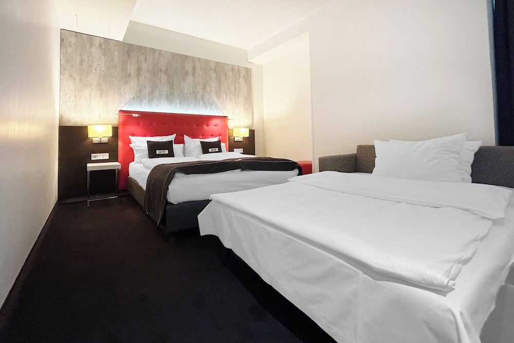 Standard Room, 1 Queen Bed with Sofa bed (Up to 3 Adults)