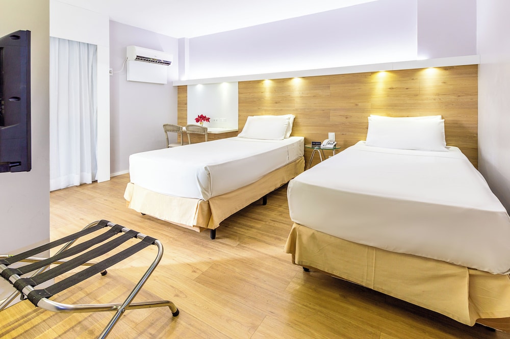 Premium Double Twin (2 single beds and no sea view) - Photo 3