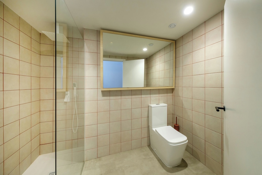 Junior Studio Suite