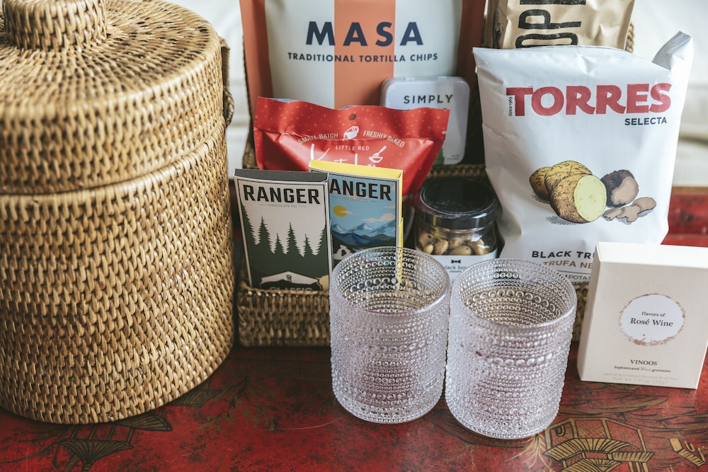 Signature Suite, 1 King Bed (Signature Suite) photo 2
