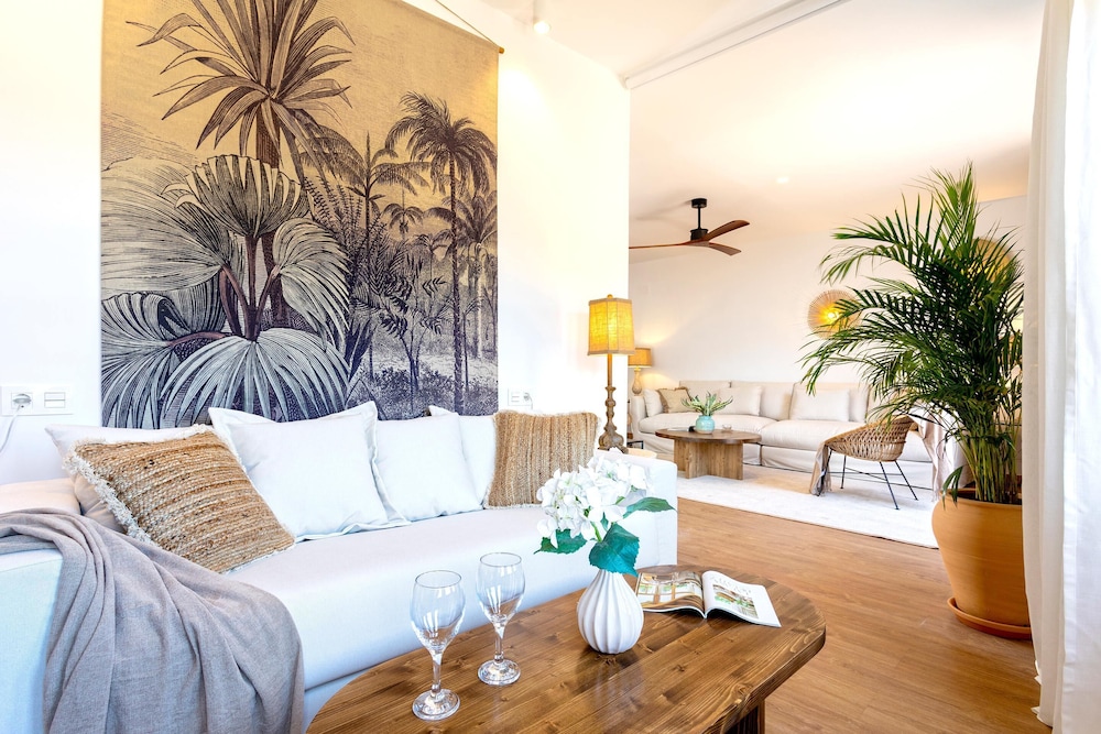 Apartment (3 Bedrooms)