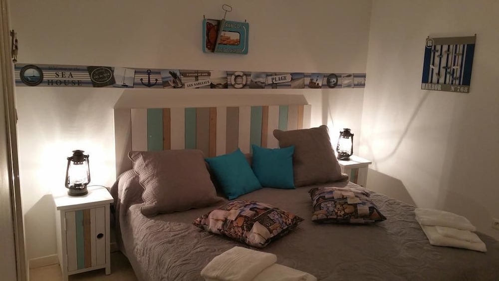 Family Room, City View (Côté Mer) photo 2