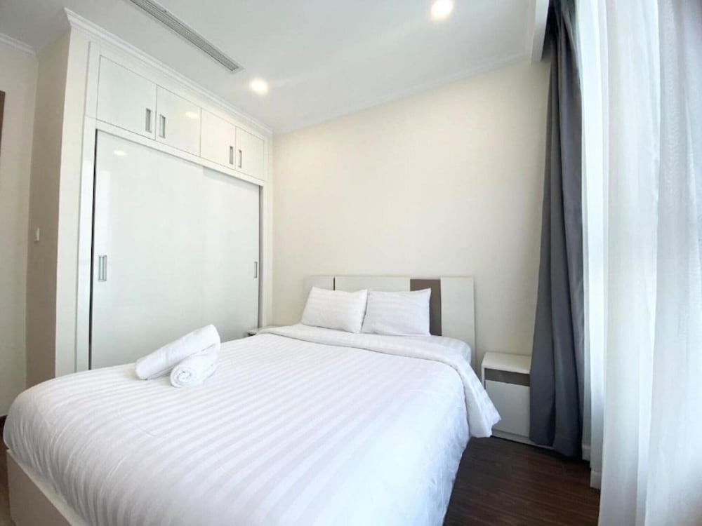 Apartment, 2 Bedrooms, City View