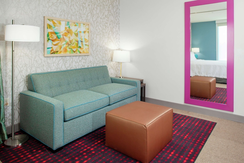 Studio, 1 Queen Bed, Accessible (Hearing) - Photo 1