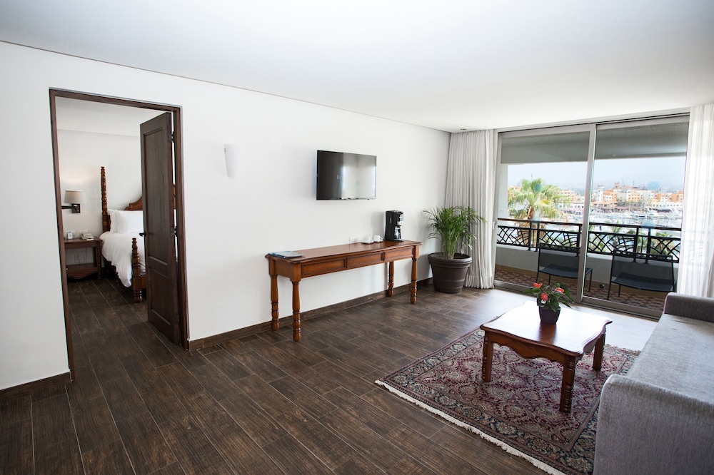 Finisterra Casita Suite photo 3