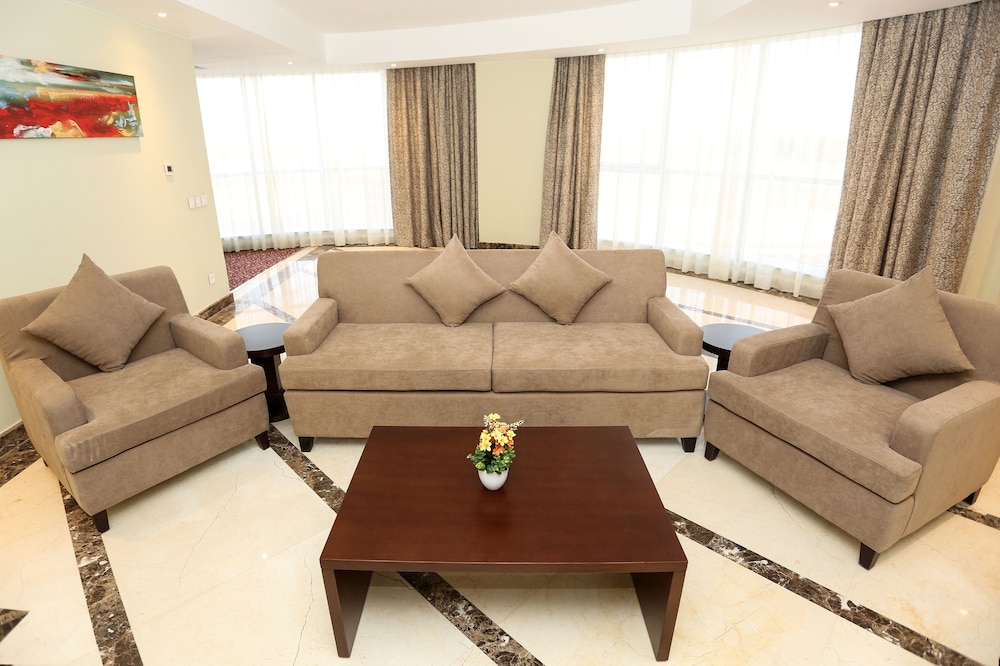 Executive Suite photo 2
