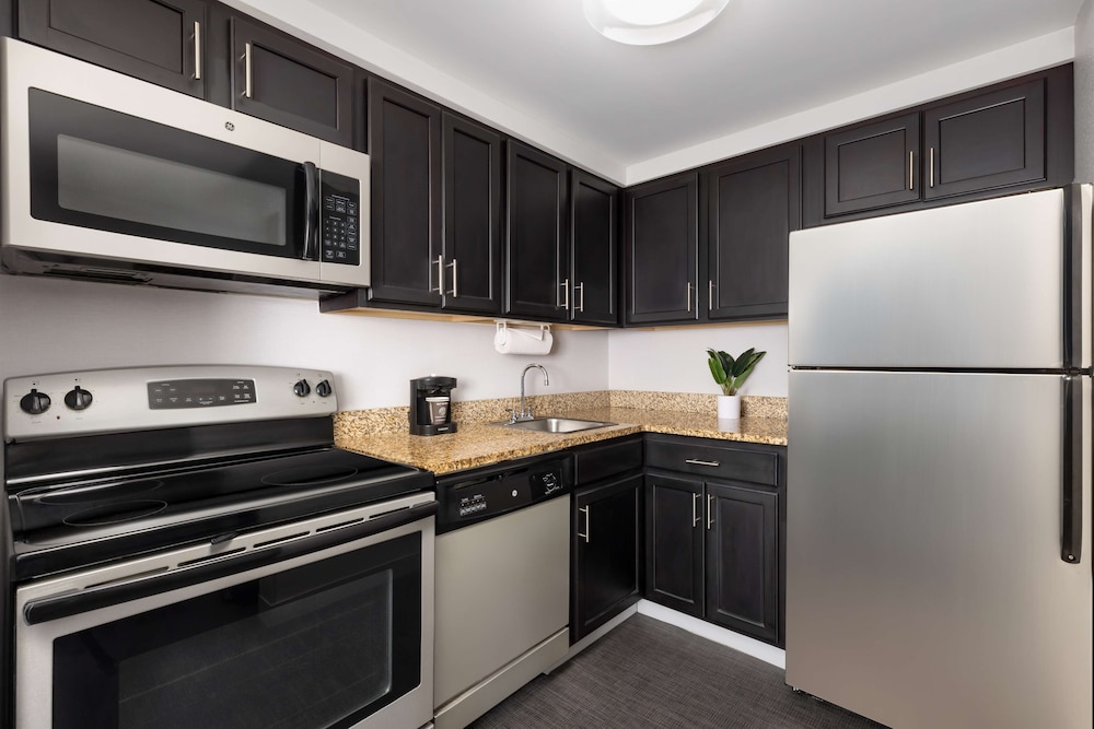 Suite, 2 Bedrooms, Non Smoking, 2 Bathrooms - Photo 6