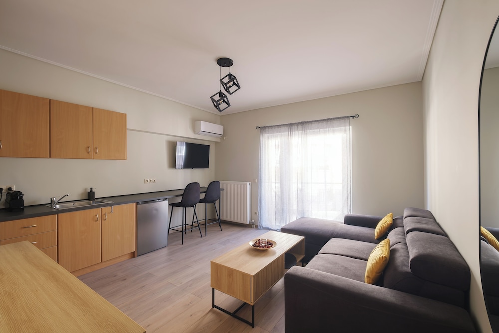 1BR Higher Floor Apartment (45 sqm) with Partial Acropolis View