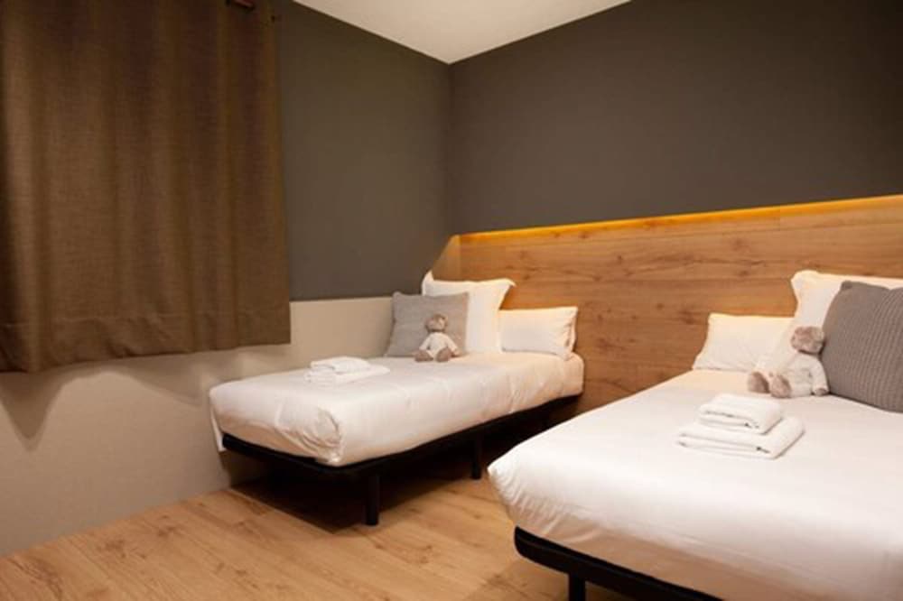 Standard Apartment, 3 Bedrooms photo 3