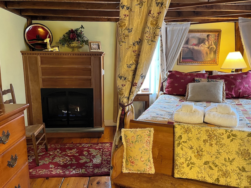 Amy Room photo 1