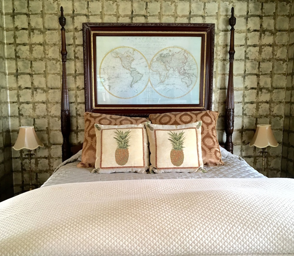 Room, 1 King Bed, Private Bathroom photo 2