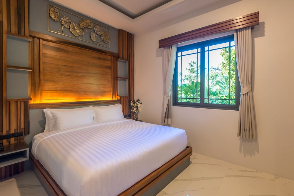 Two-Bedroom Villa - Photo 12