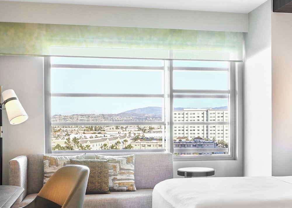 Suite, 1 King Bed with Sofa bed, City View - Photo 8