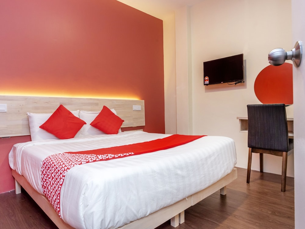 Premium Double Room, 1 King Bed photo 1