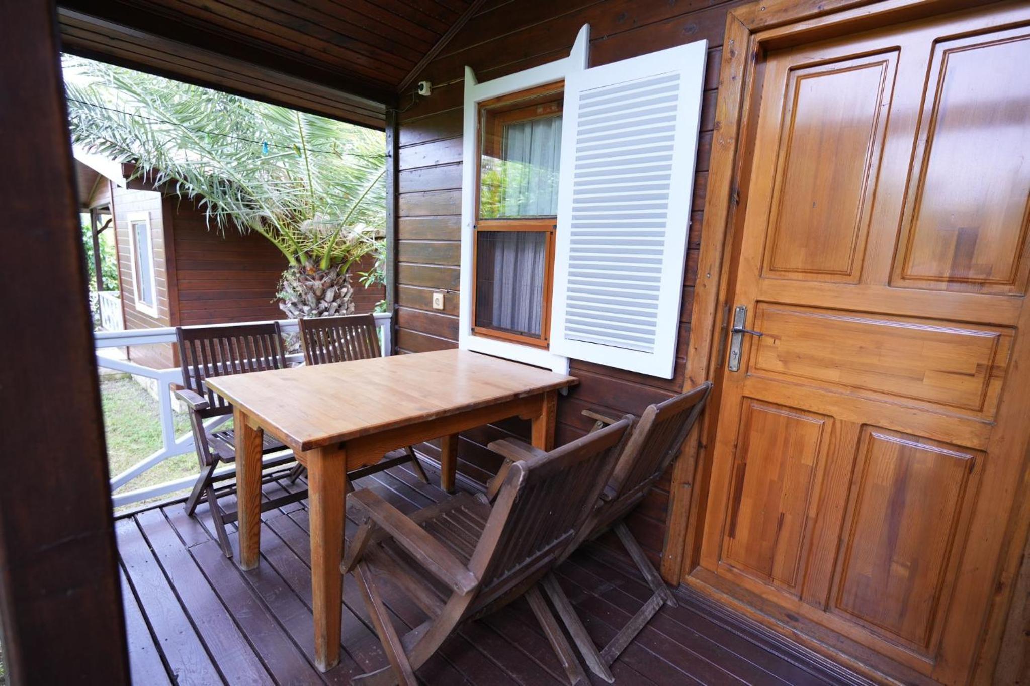 Deluxe Bungalow