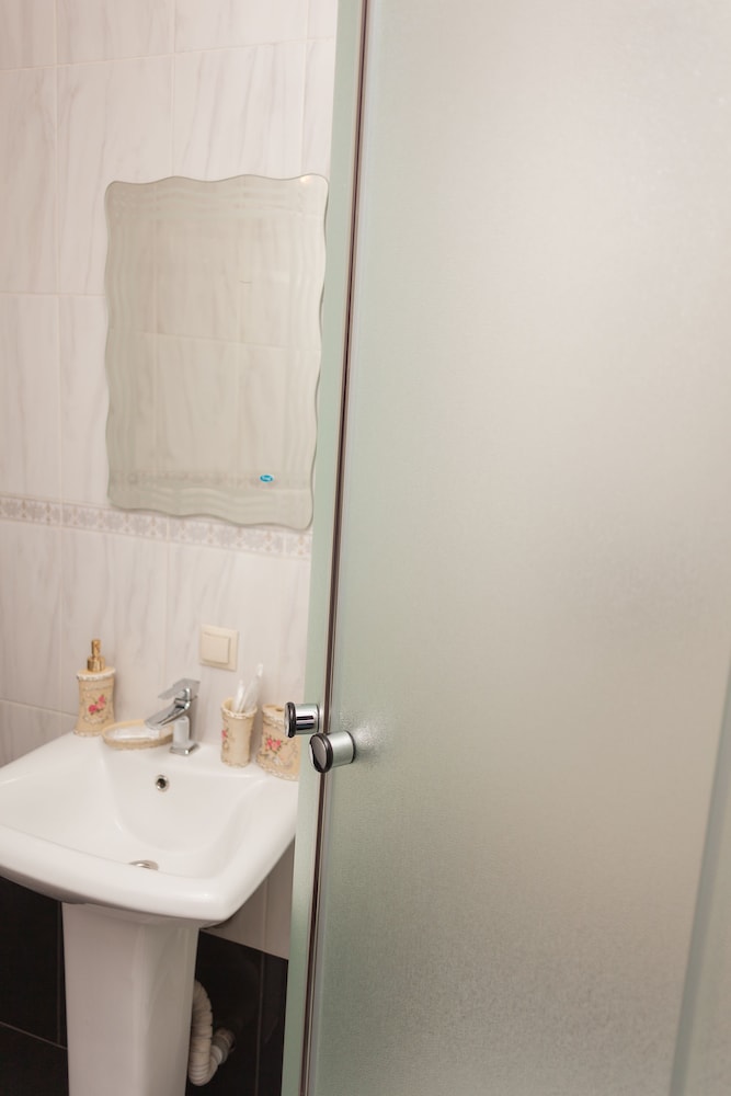 Double Room, Private Bathroom photo 3