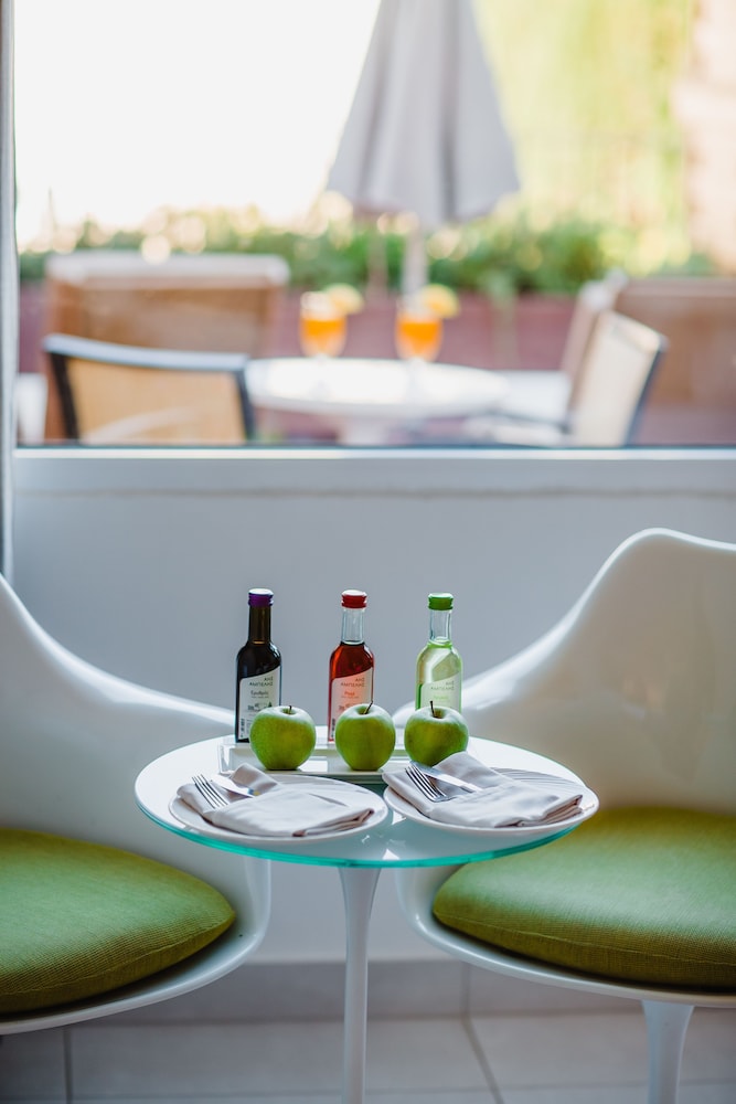 Deluxe Room, Terrace - Photo 2