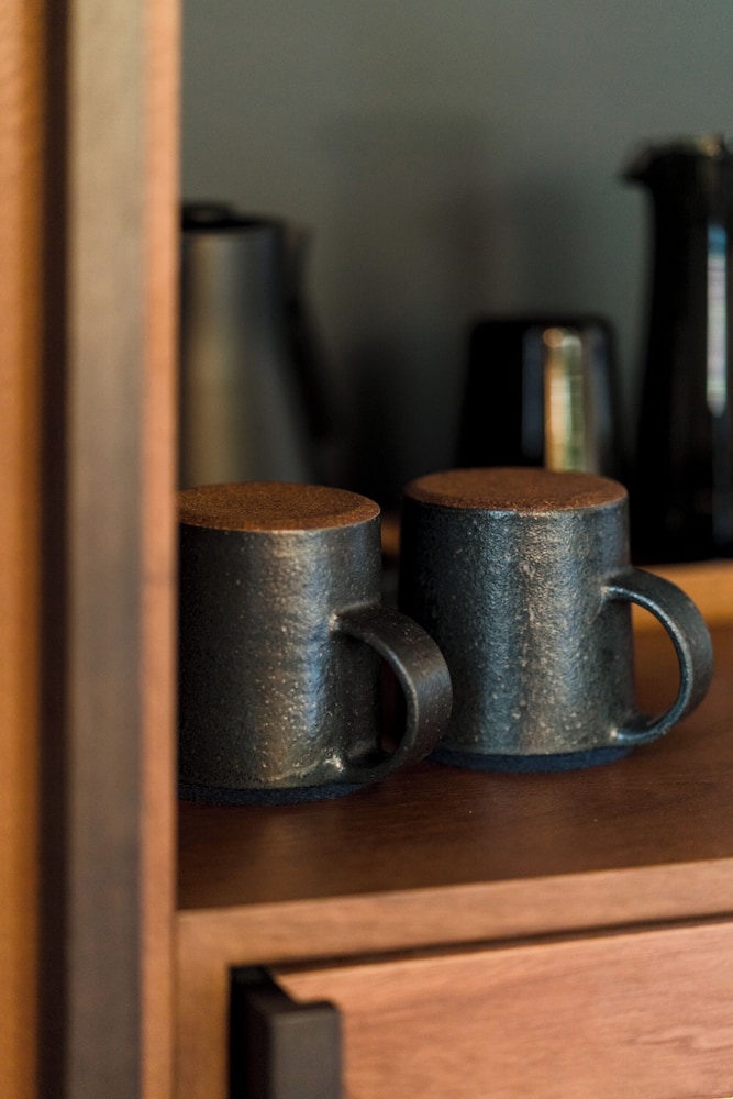 Douglas Fir Studio King photo 1