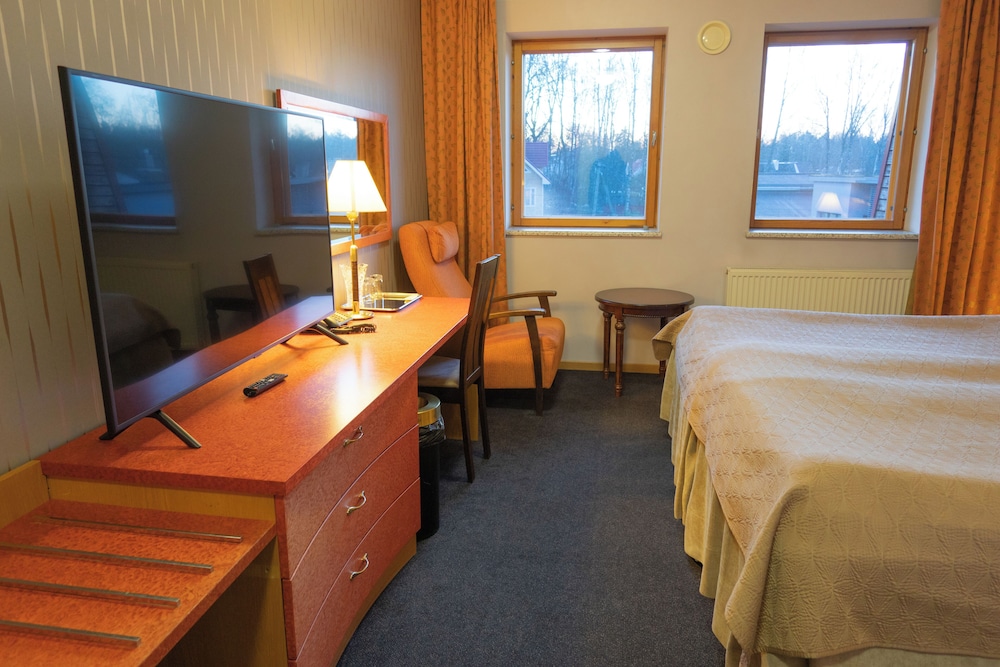 Superior Double or Twin Room photo 2