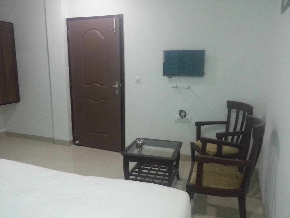 Regal Executive Room - Photo 2