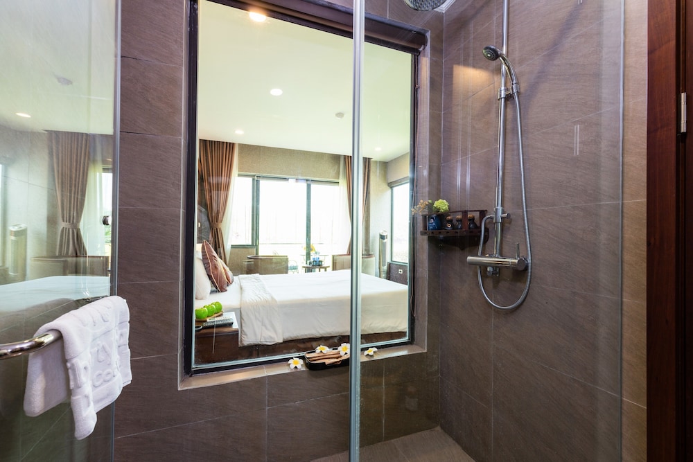Suite, Mountain View photo 2