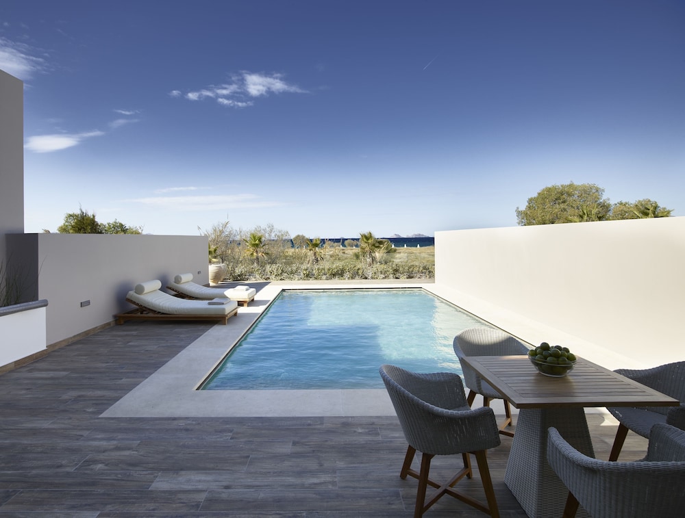 Executive Suite, Private Pool - Photo 6