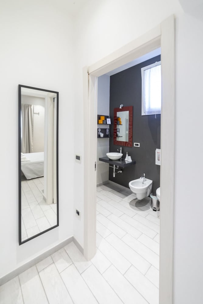 Double Room, 1 King Bed, Garden View (Attilia) photo 2