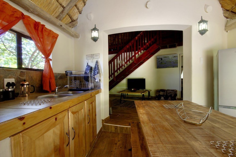 Luxury Bungalow photo 2