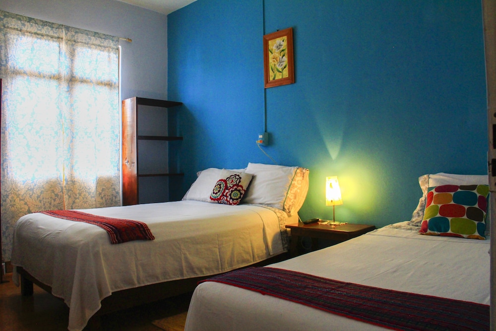 Classic Double Room, Multiple Beds, Mountain View photo 2