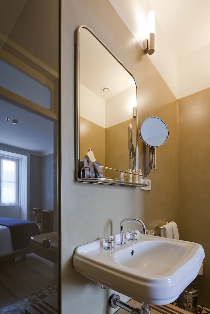 Panoramic Double or Twin Room, City View photo 3