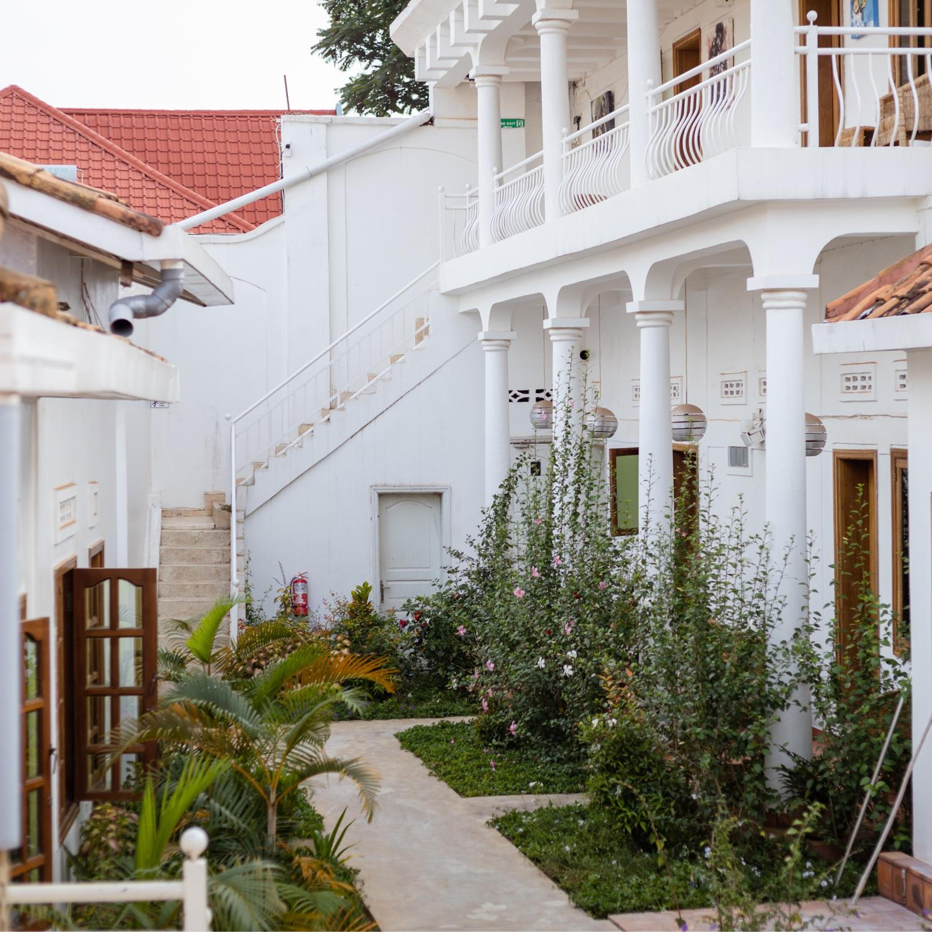 Twin Room with Terrace - Photo 3